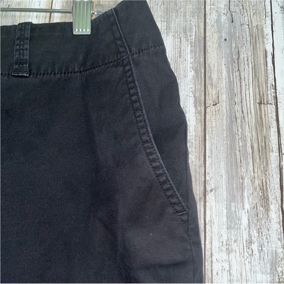 Talbots Black Knee Shorts - Picture 4 of 6